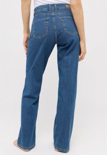Свободные джинсы