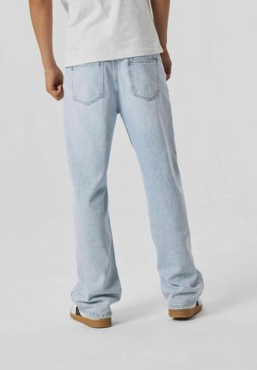 Джинсы