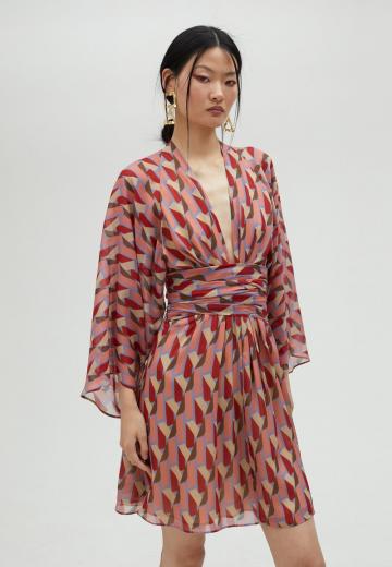 Короткое платье