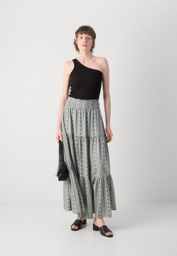 Юбка с воланами