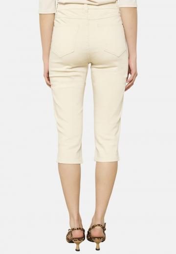 Короткие джинсы