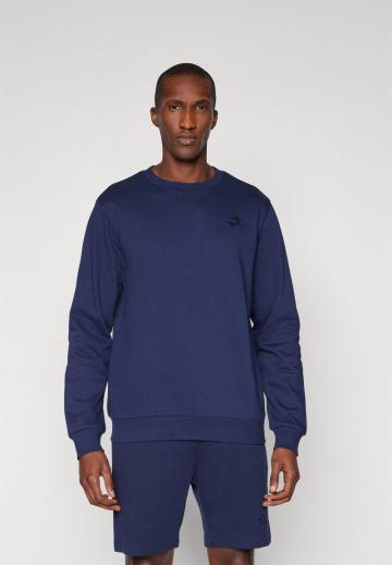 Спортивная кофта