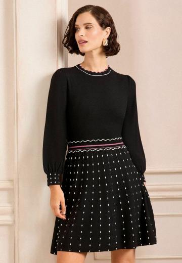 Вязаное платье