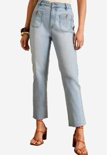 Короткие джинсы