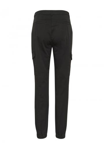 Брюки с накладными карманами