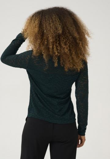 Кружевная блузка