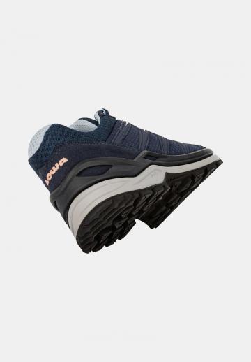 Походная обувь