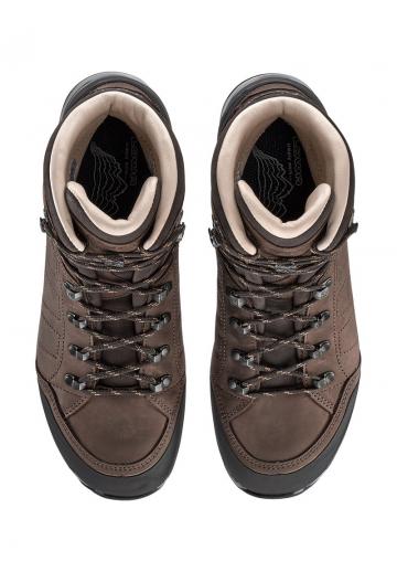 Походные ботинки