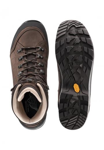 Походные ботинки