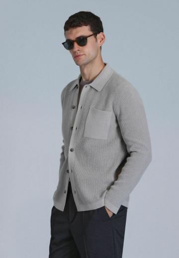 Вязаная кофта