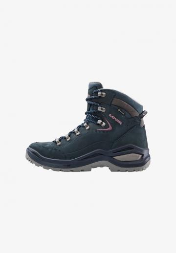 Походные ботинки