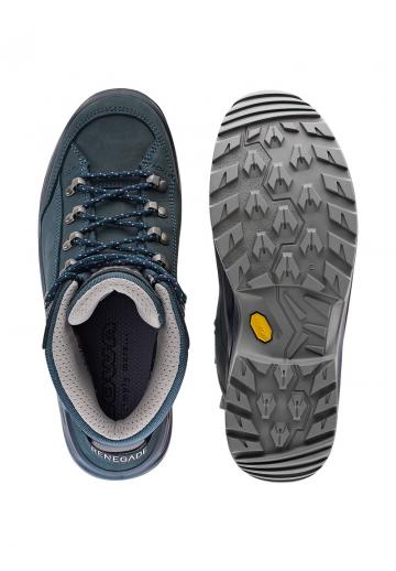 Походные ботинки