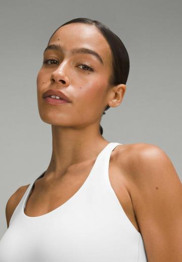 Спортивный бюстгальтер