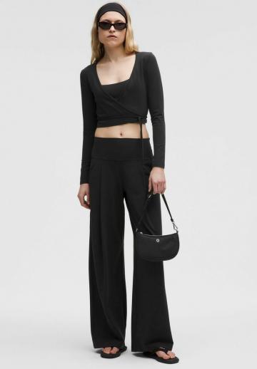 Спортивные штаны