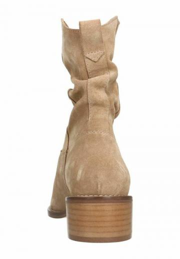 Ковбойские сапоги