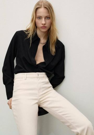 Клешеные джинсы