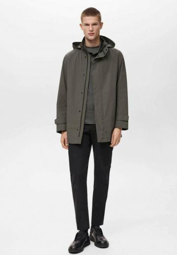 Короткое пальто