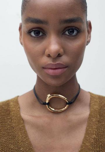 Вязаный жилет