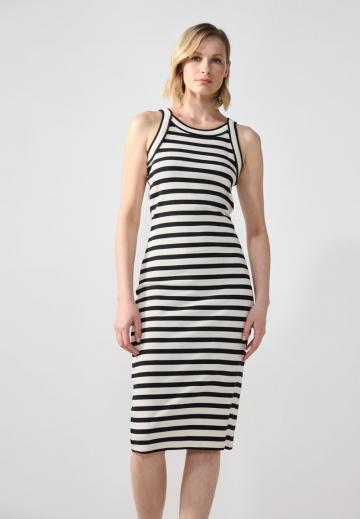 Пляжное платье