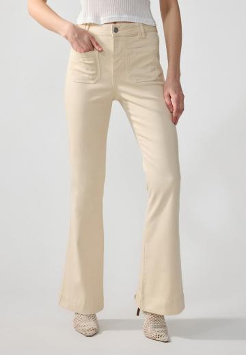 Клешеные джинсы