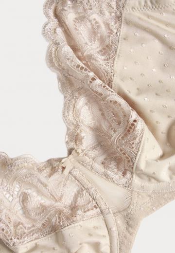 Бюстгальтер