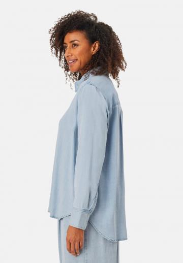 Джинсовая блузка