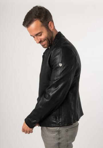 Кожаная куртка