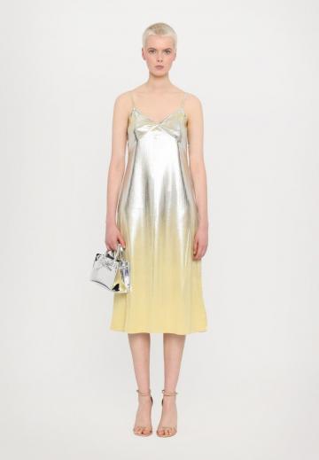 Летнее платье