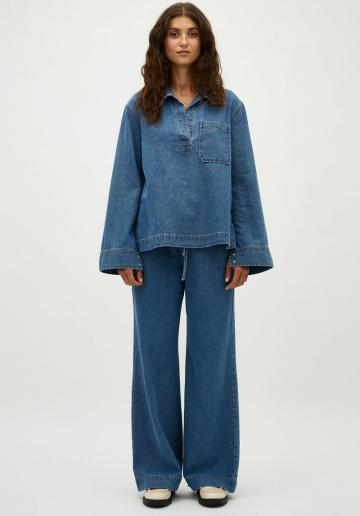 Свободные джинсы