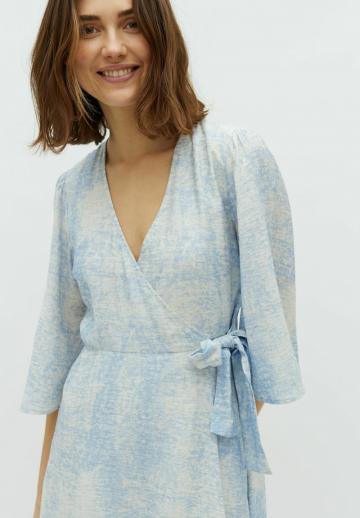 Короткое платье