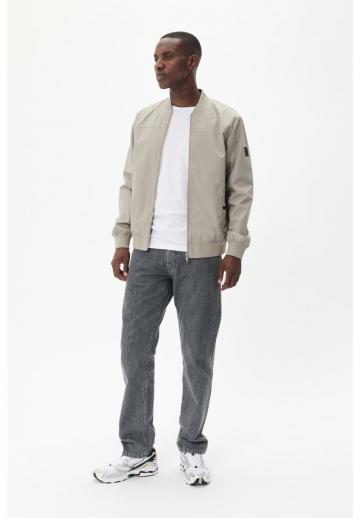 Куртка бомбер