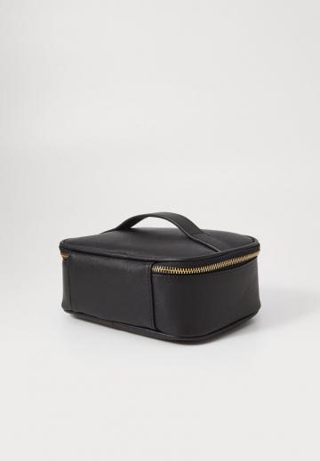 Косметичка