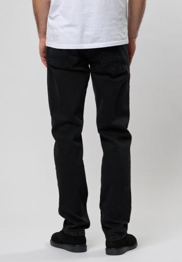 Узкие джинсы