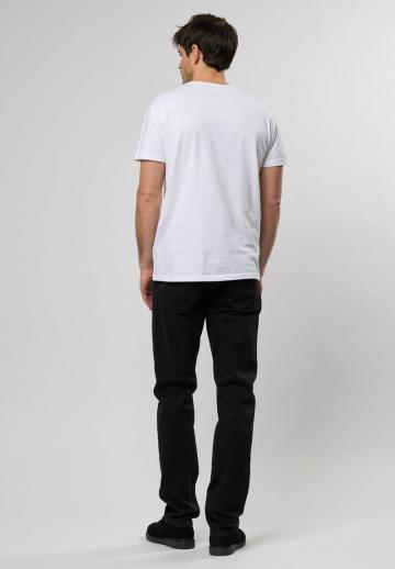 Узкие джинсы