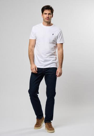 Узкие джинсы