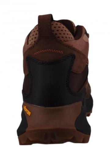 Походные ботинки