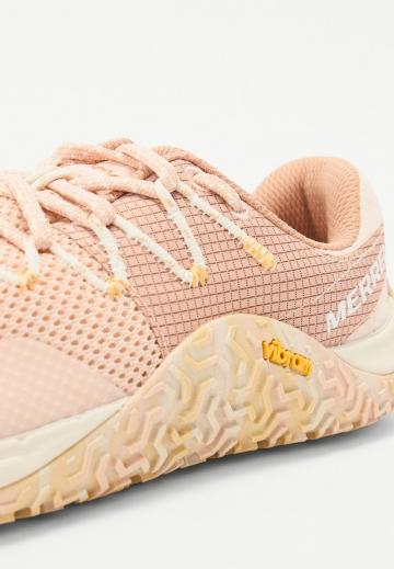 Беговые кроссовки