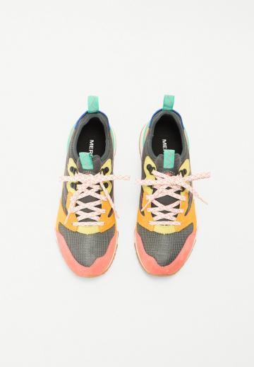 Походная обувь