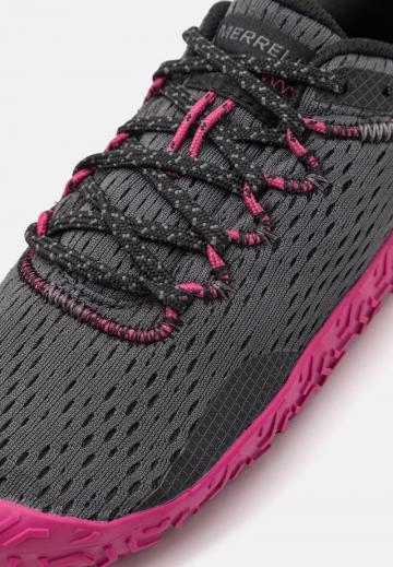 Беговые кроссовки