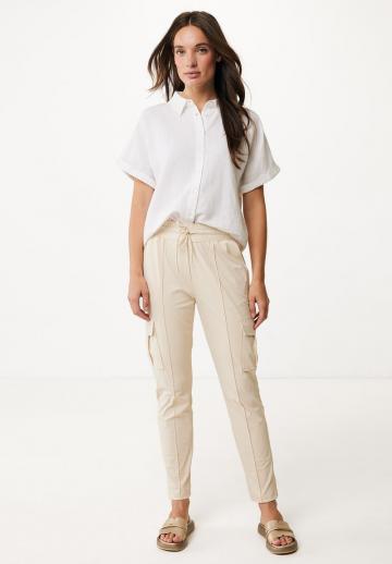 Брюки с накладными карманами