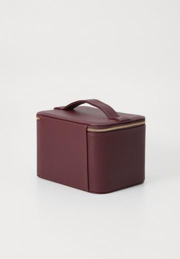 Косметичка