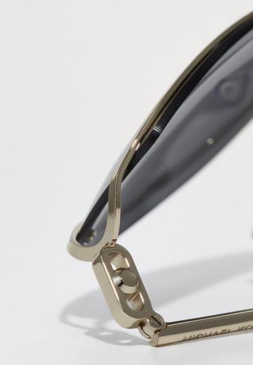 Солнечные очки