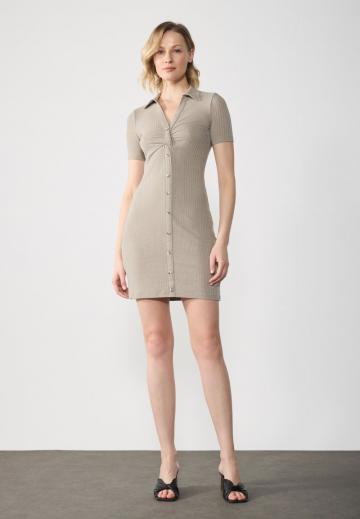 Вязаное платье