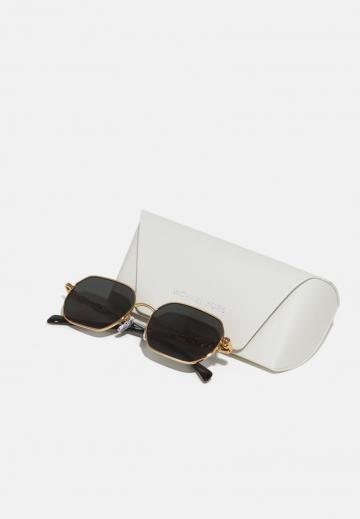 Солнечные очки