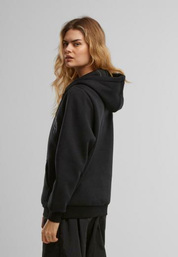 Пуловер с капюшоном