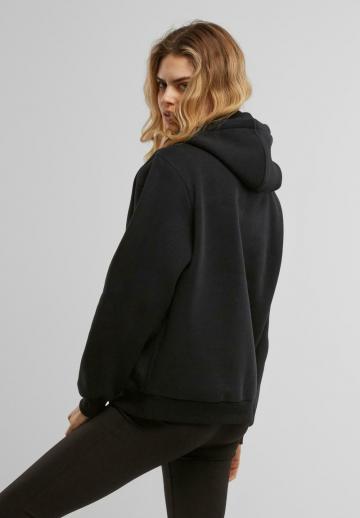 Пуловер с капюшоном