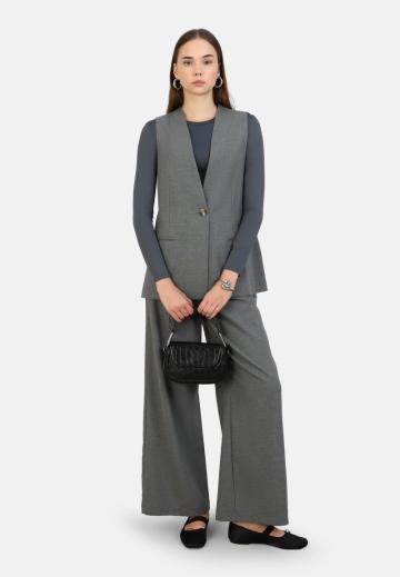 Длинный жилет