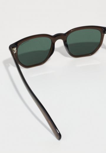 Солнечные очки