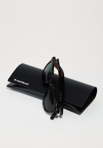 Солнечные очки