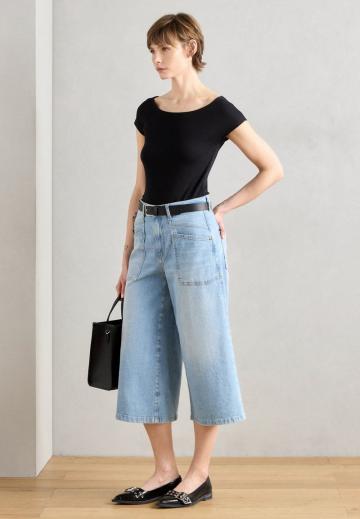 Короткие джинсы